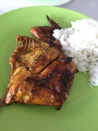 Nadies Chickien House